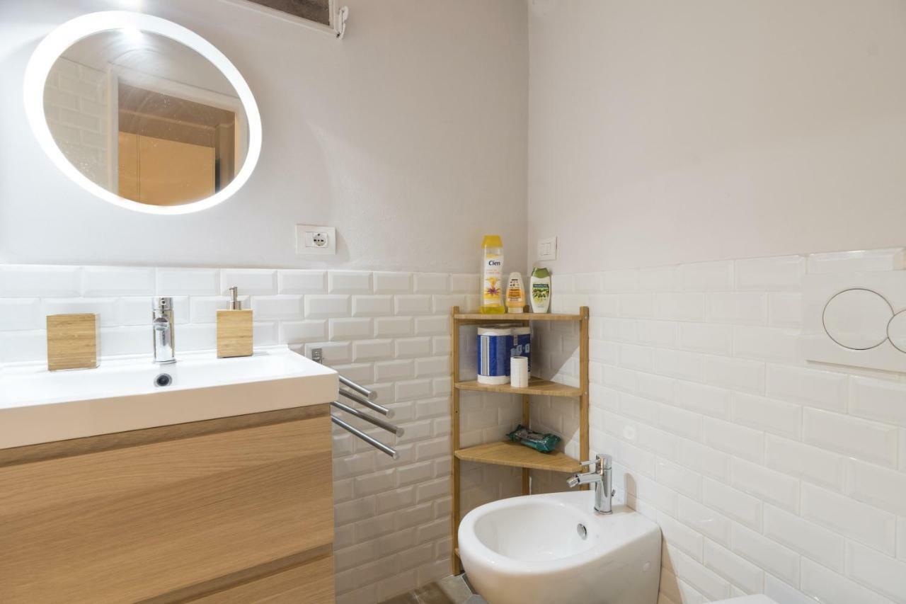 Primopiano - Monte Nero Apartman Milánó Kültér fotó